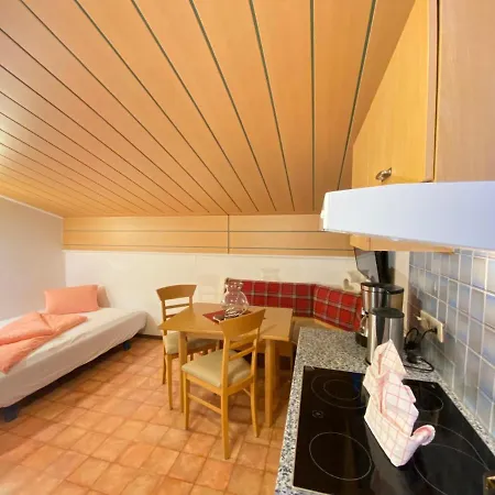 In4 -2 Max- 4 Personen By Interhome *