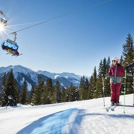 Int2 - 2 Fuer Max- 4 Personen A2 By Interhome Saalbach-Hinterglemm